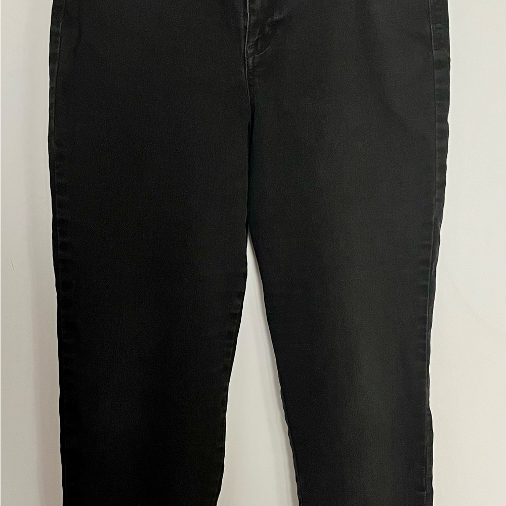 Jeans - Picture 2 of 8
